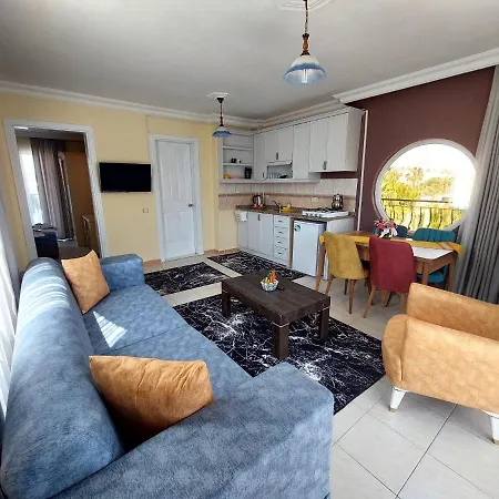 Hotel Summer Rose Side