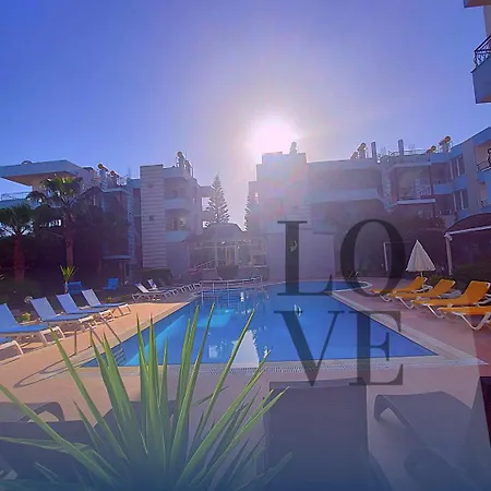 Summer Rose Hotel Side