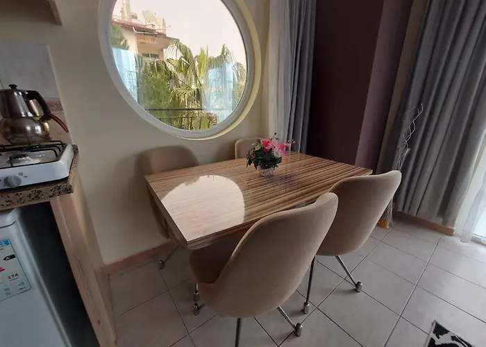 Ξενοδοχείο Summer Rose 3*