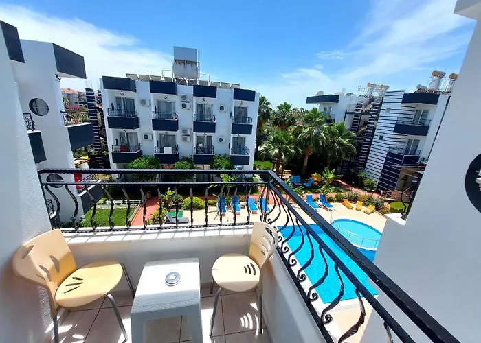 Summer Rose Hotell 3*