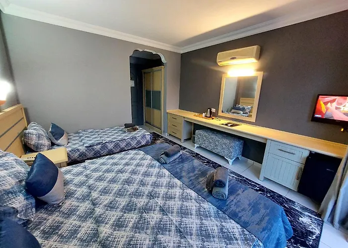 Ξενοδοχείο Summer Rose 3*