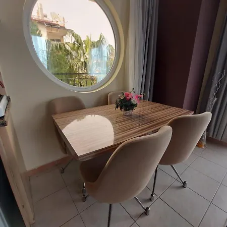 酒店 Summer Rose 3*