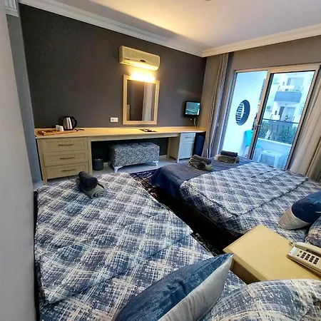 Summer Rose 酒店 3*